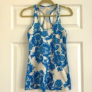 Lululemon Athletica Women’s Racerback Tank Floral Blue and White 8